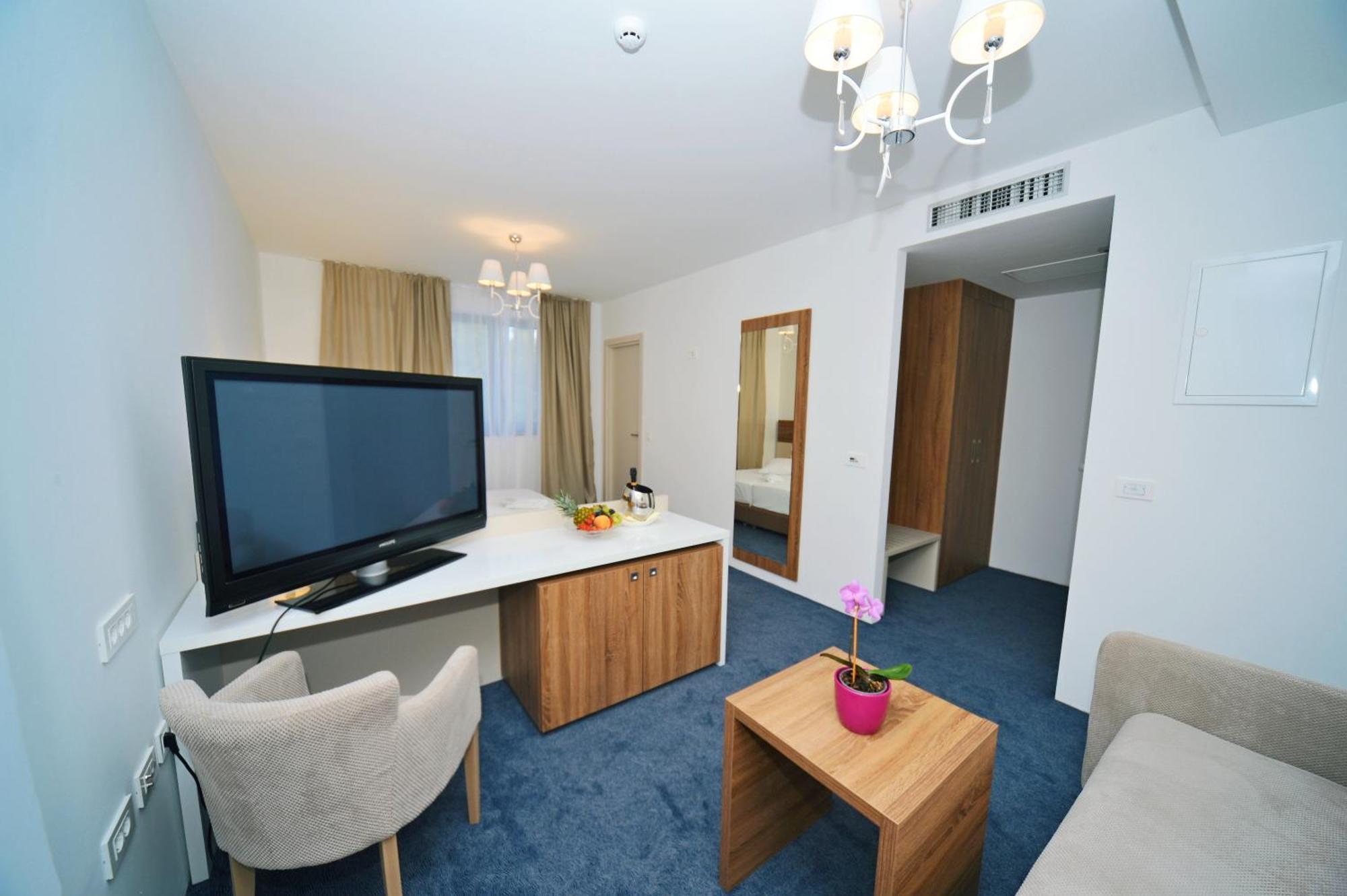 Boutique Hotel Mali Raj Opatija Buitenkant foto